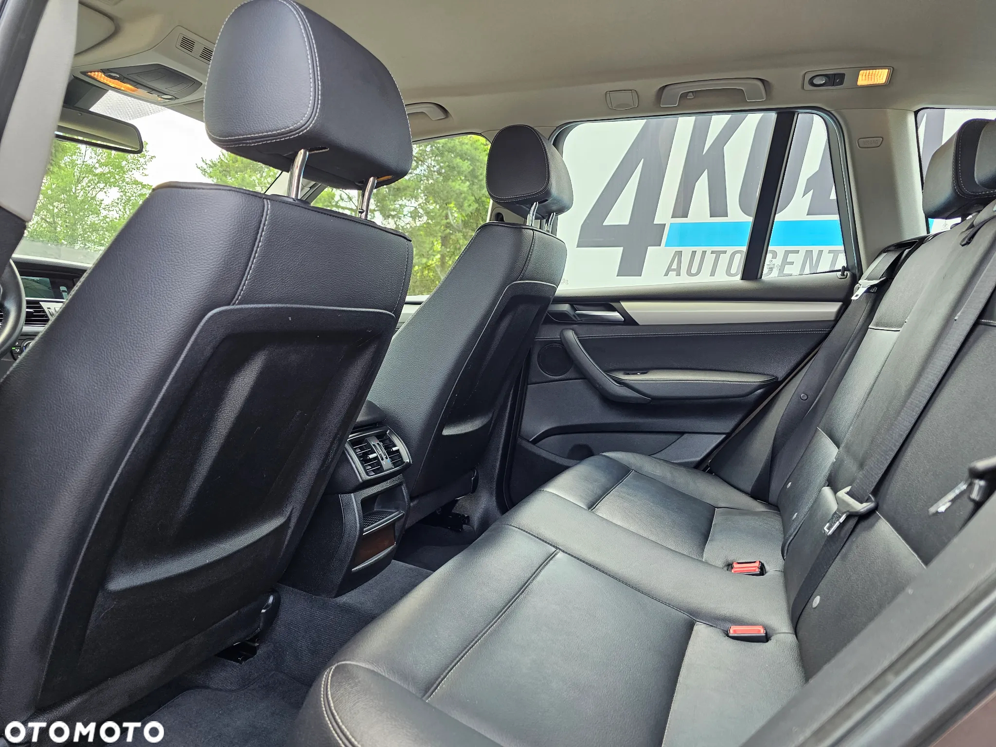 BMW X3 xDrive20d - 14