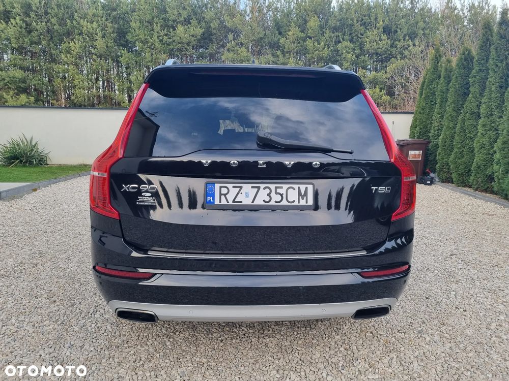 Volvo XC 90 - 6