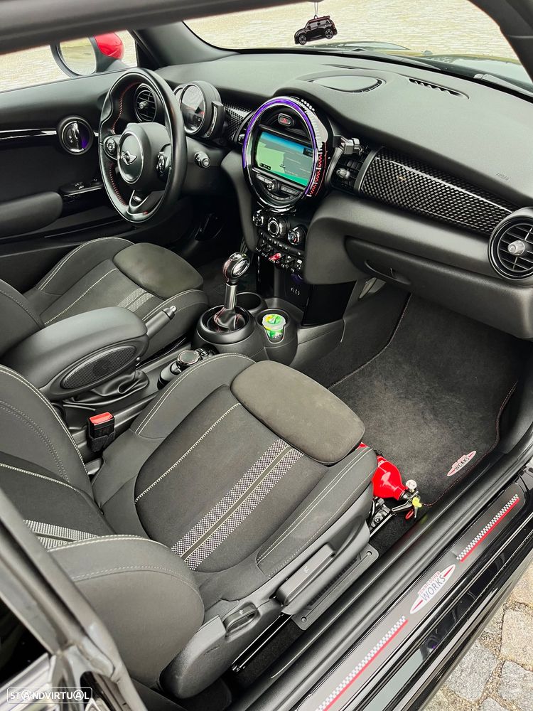MINI 3 Portas John Cooper Works Aut. - 17