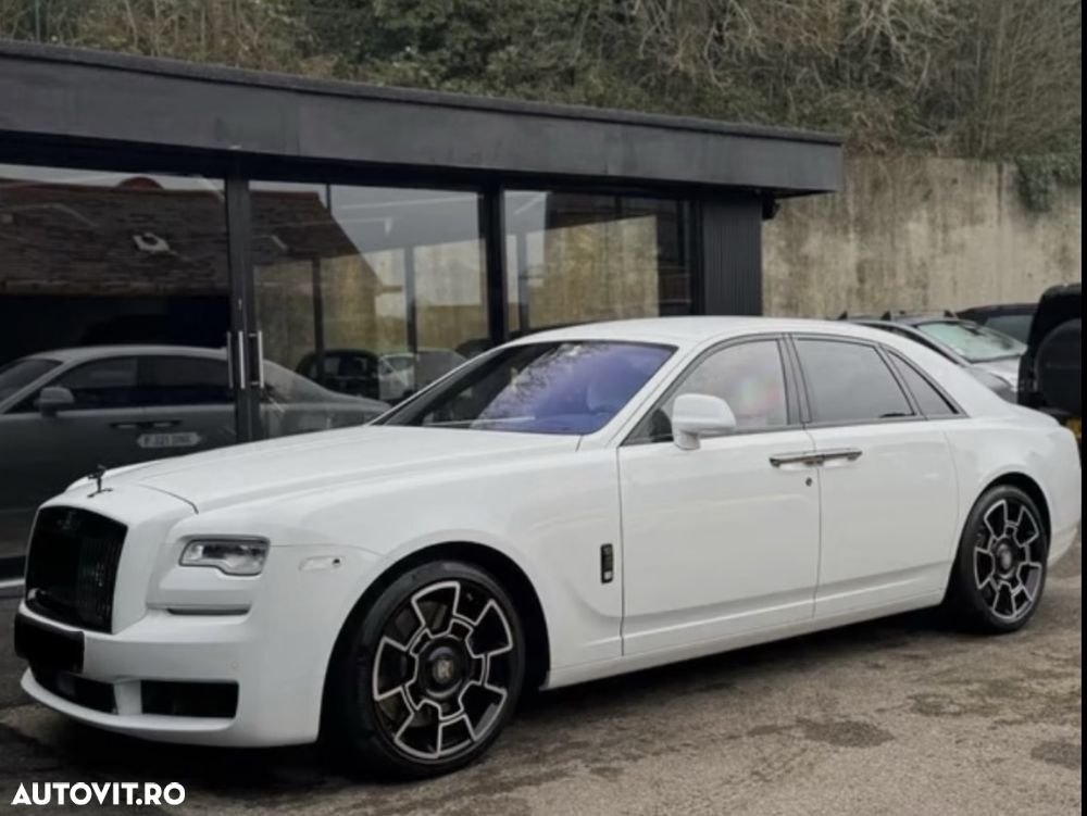 Rolls-Royce Ghost - 3