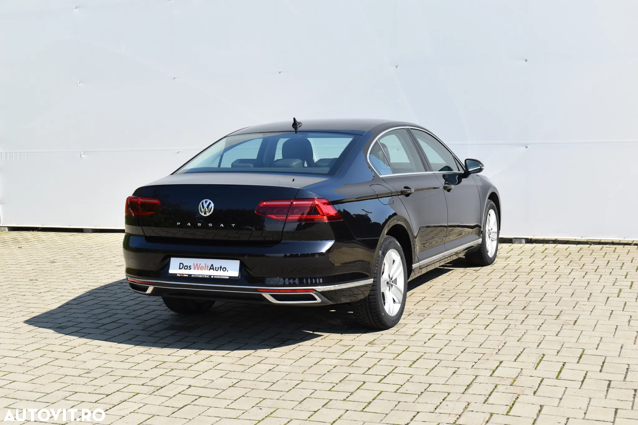 Volkswagen Passat 2.0 TDI DSG Highline - 10