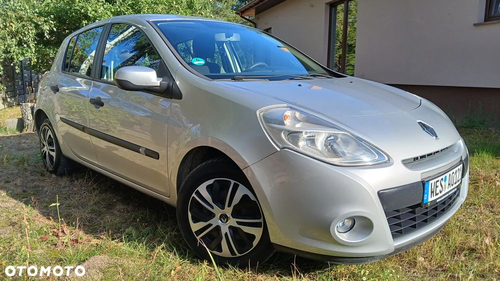 Renault Clio 1.2 16V 75 Dynamique - 4
