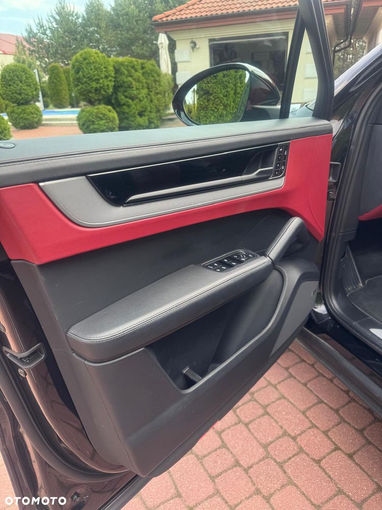 Porsche Cayenne E-Hybrid PHEV - 20