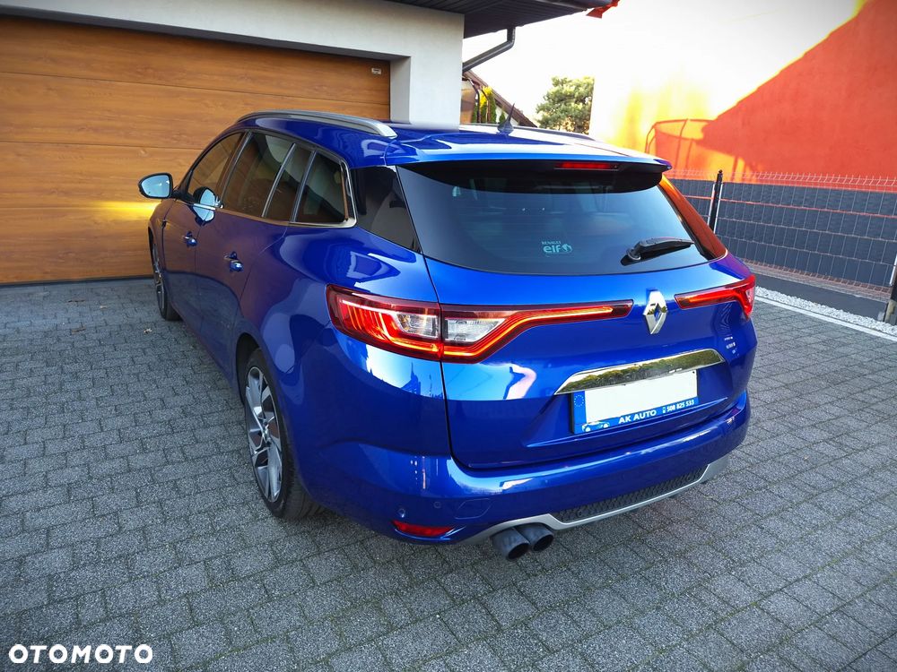 Renault Megane ENERGY TCe 205 EDC GT - 15