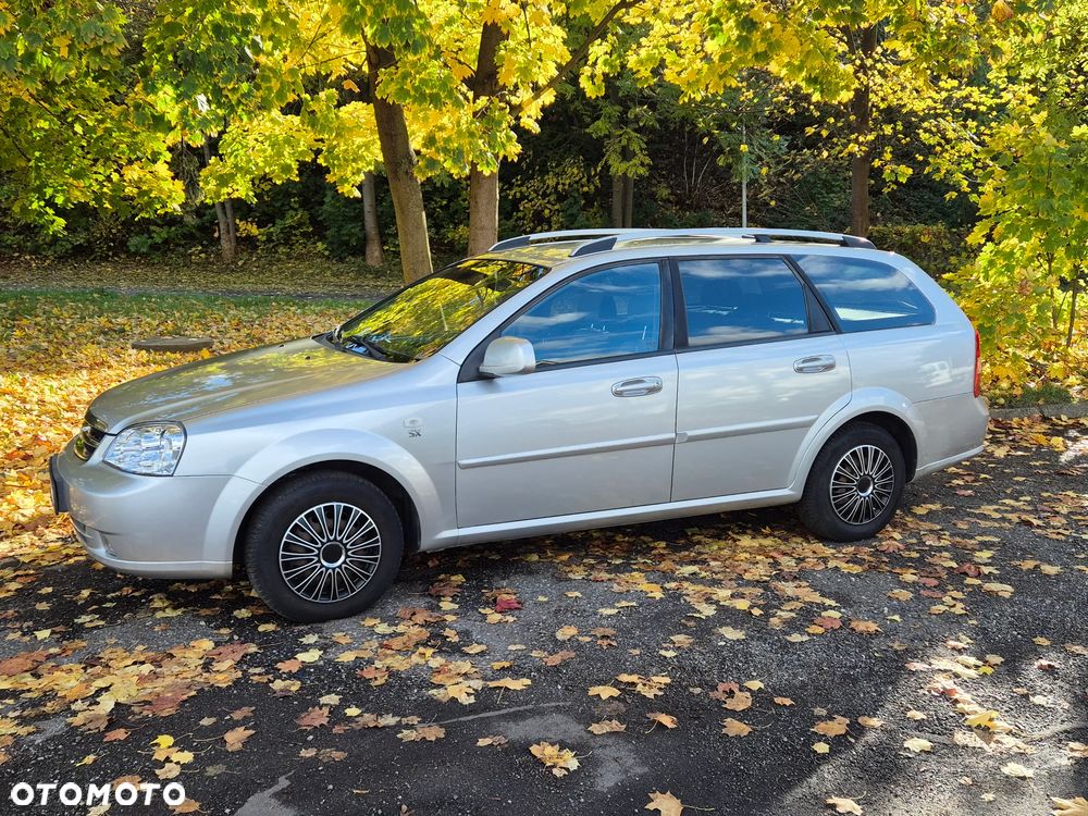 Chevrolet Nubira - 3