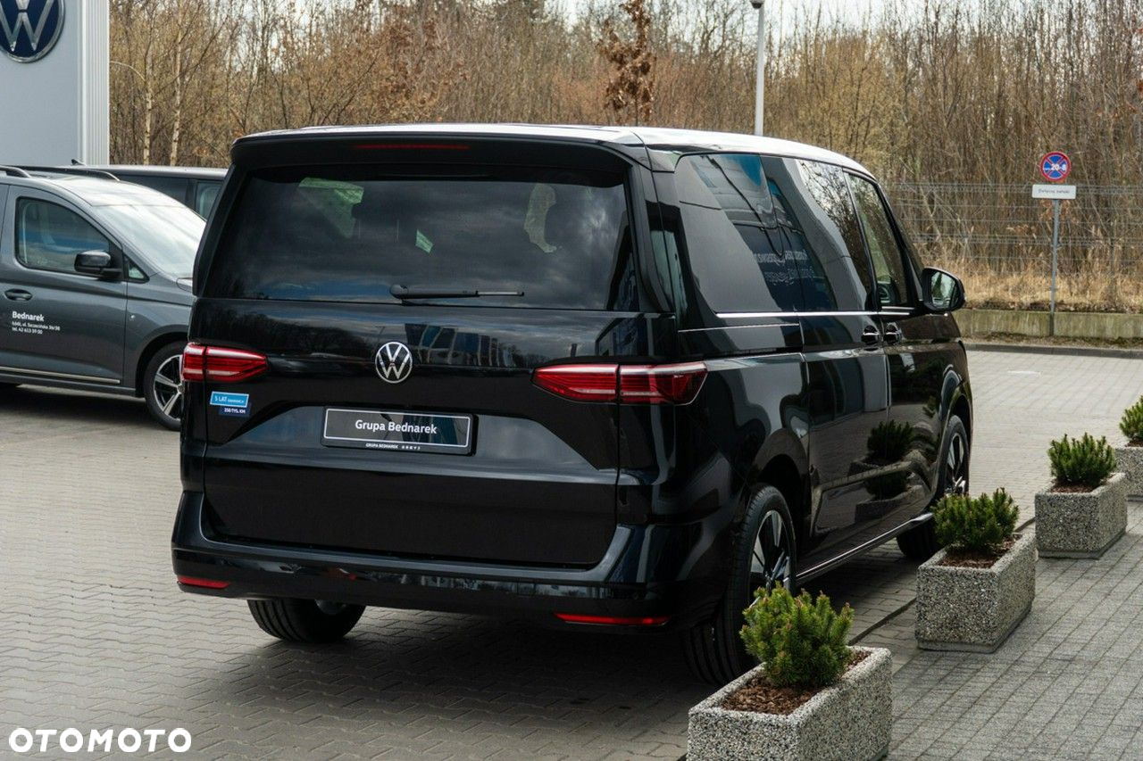 Volkswagen Multivan - 9