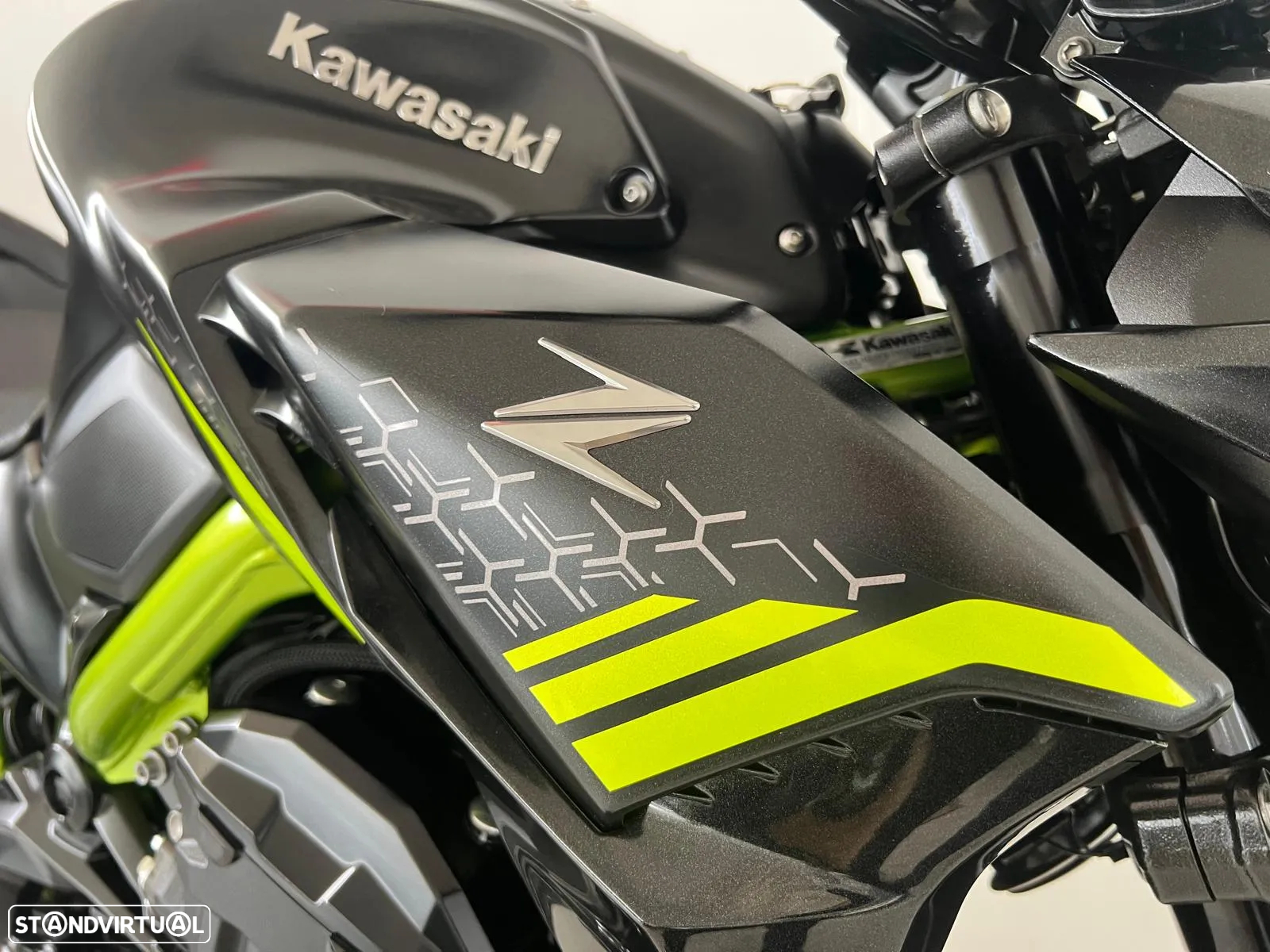 Kawasaki Z 900 - 11