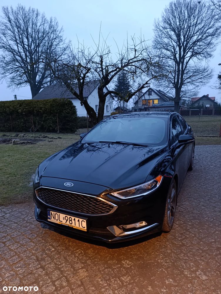 Ford Fusion - 15