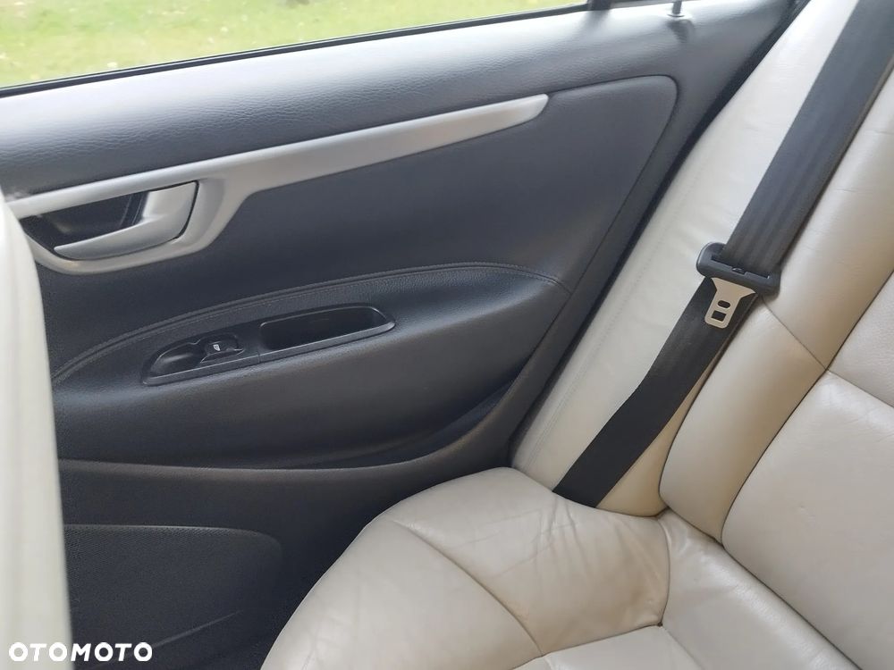 Volvo S60 2.5T Summum - 30