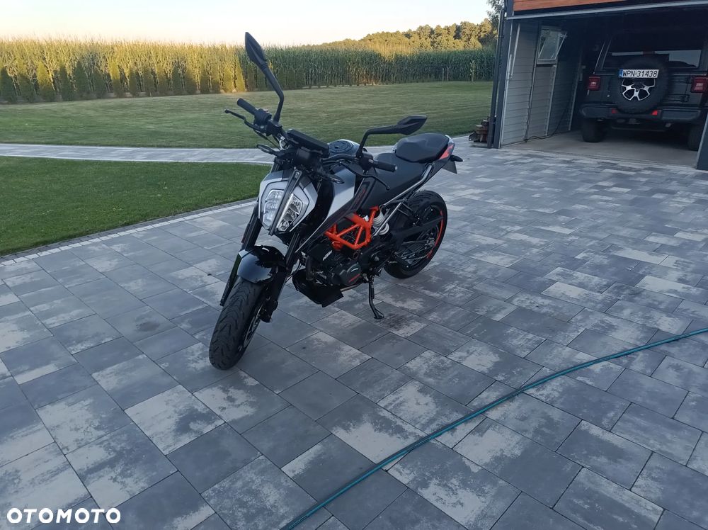 KTM Duke 125 - 12
