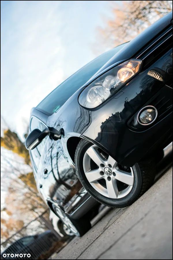 Volkswagen Golf - 16