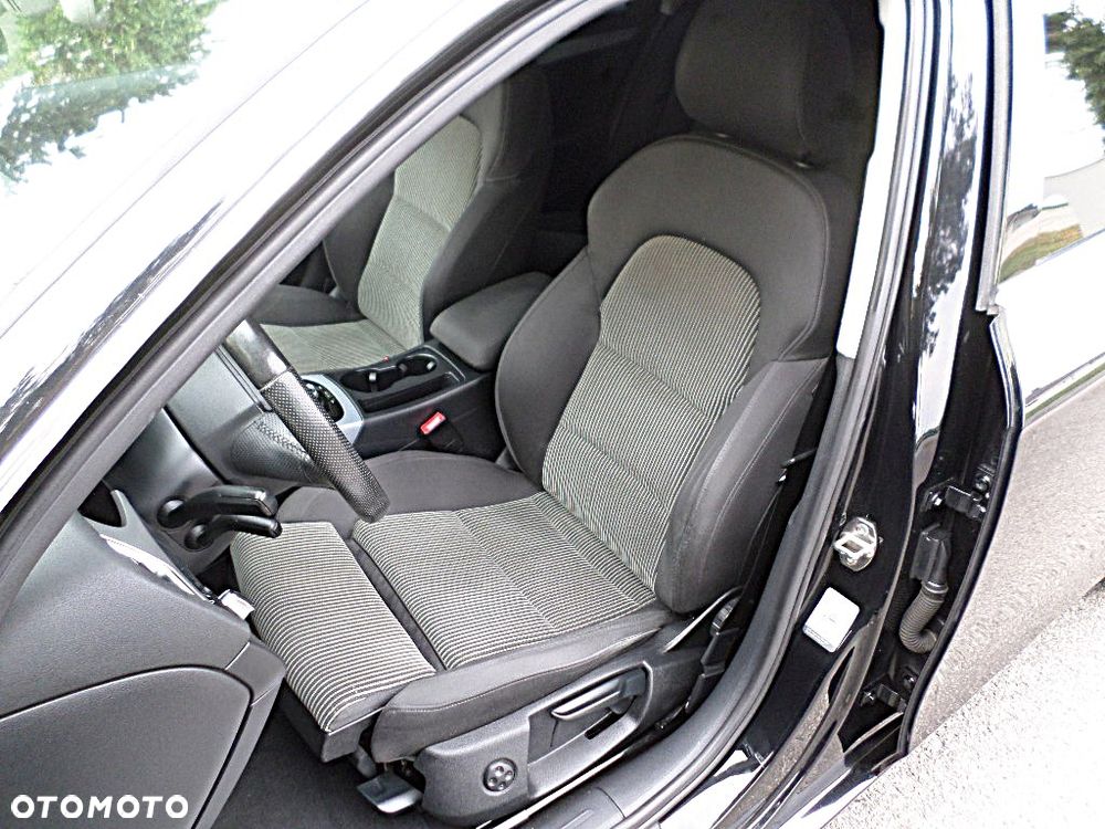 Audi A4 Avant 2.0 TDI - 20