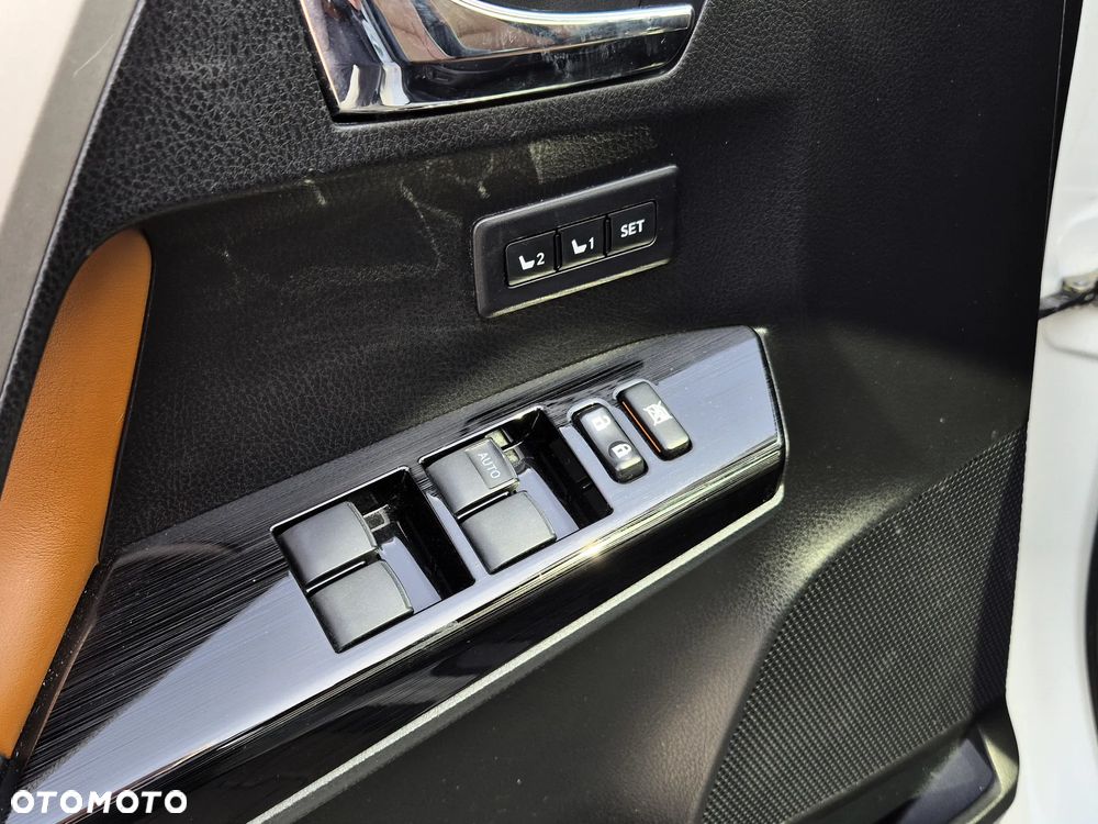 Toyota RAV4 Hybrid Prestige 4x4 - 10