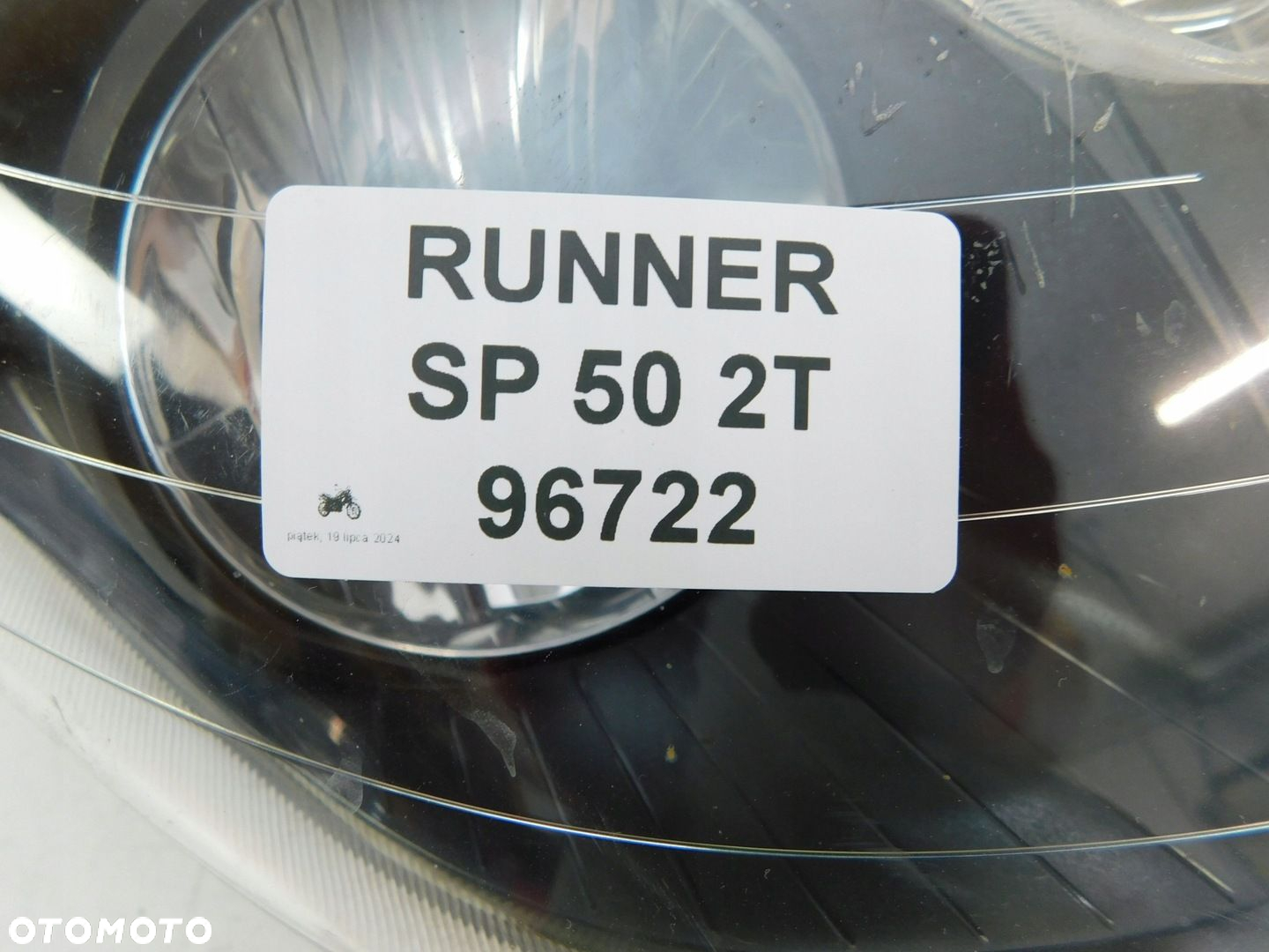 GILERA RUNNER SP 50 2T REFLEKTOR LAMPA PRZÓD - 6