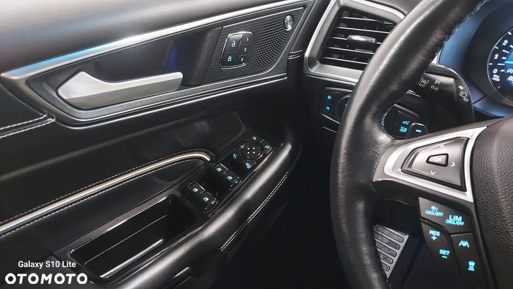 Ford Edge 2.0 EcoBlue Bi-Turbo 4x4 Vignale - 33