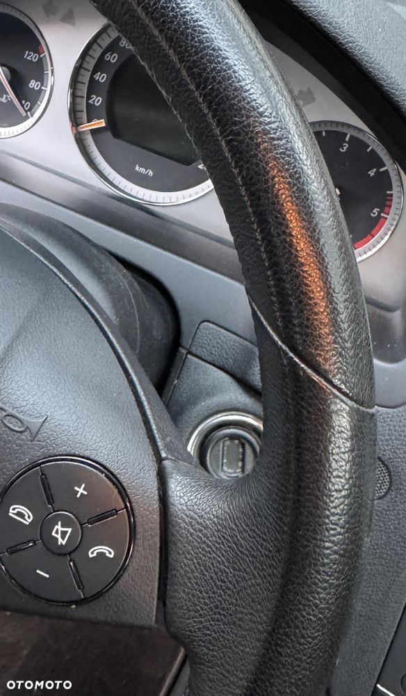 Mercedes-Benz Klasa C - 9