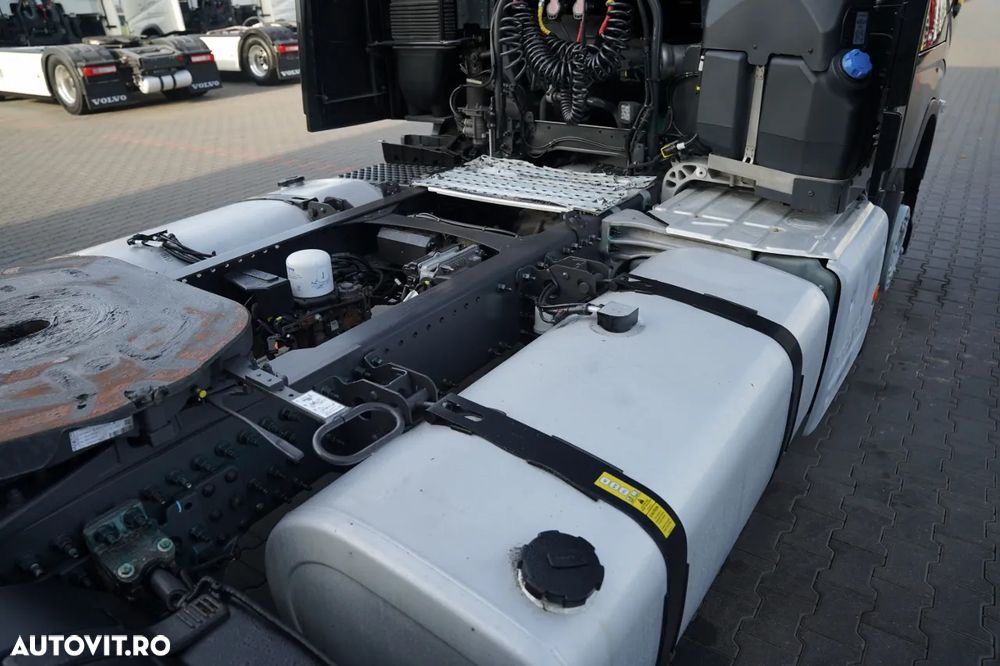 Volvo FH 500 / XXL / LOWDECK / MEGA / I-PARK COOL / DIN GERMANIA / I-SAVE / CONTRACT POST-SERVICE / - 17
