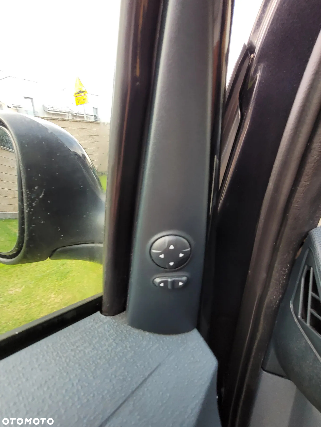Ford KA 1.2 Digital - 14