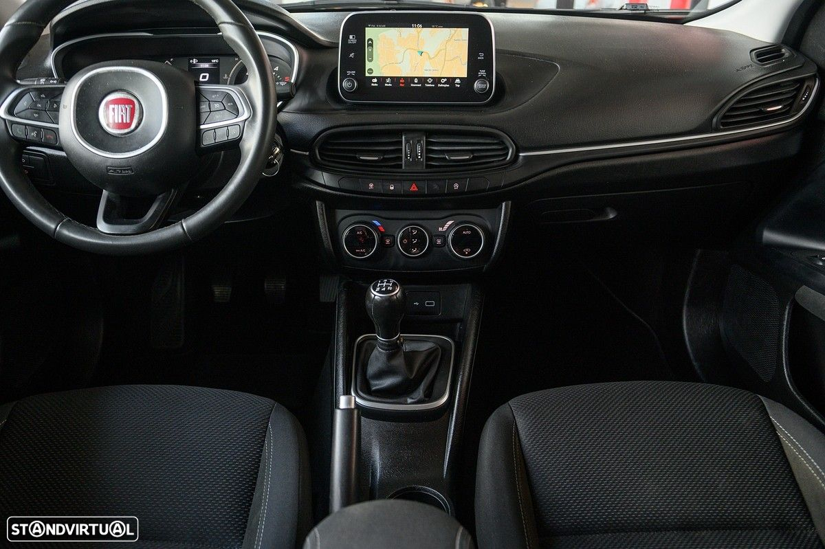 Fiat Tipo Station Wagon 1.3 M-Jet Lounge - 53