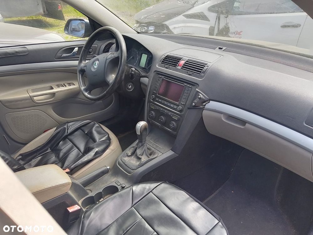 Skoda Octavia 2.0 TDI DPF Ambiente 4x4 - 9