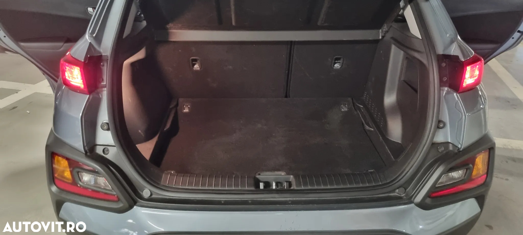 Hyundai KONA 1.0 T-GDI 2WD Premium + - 12