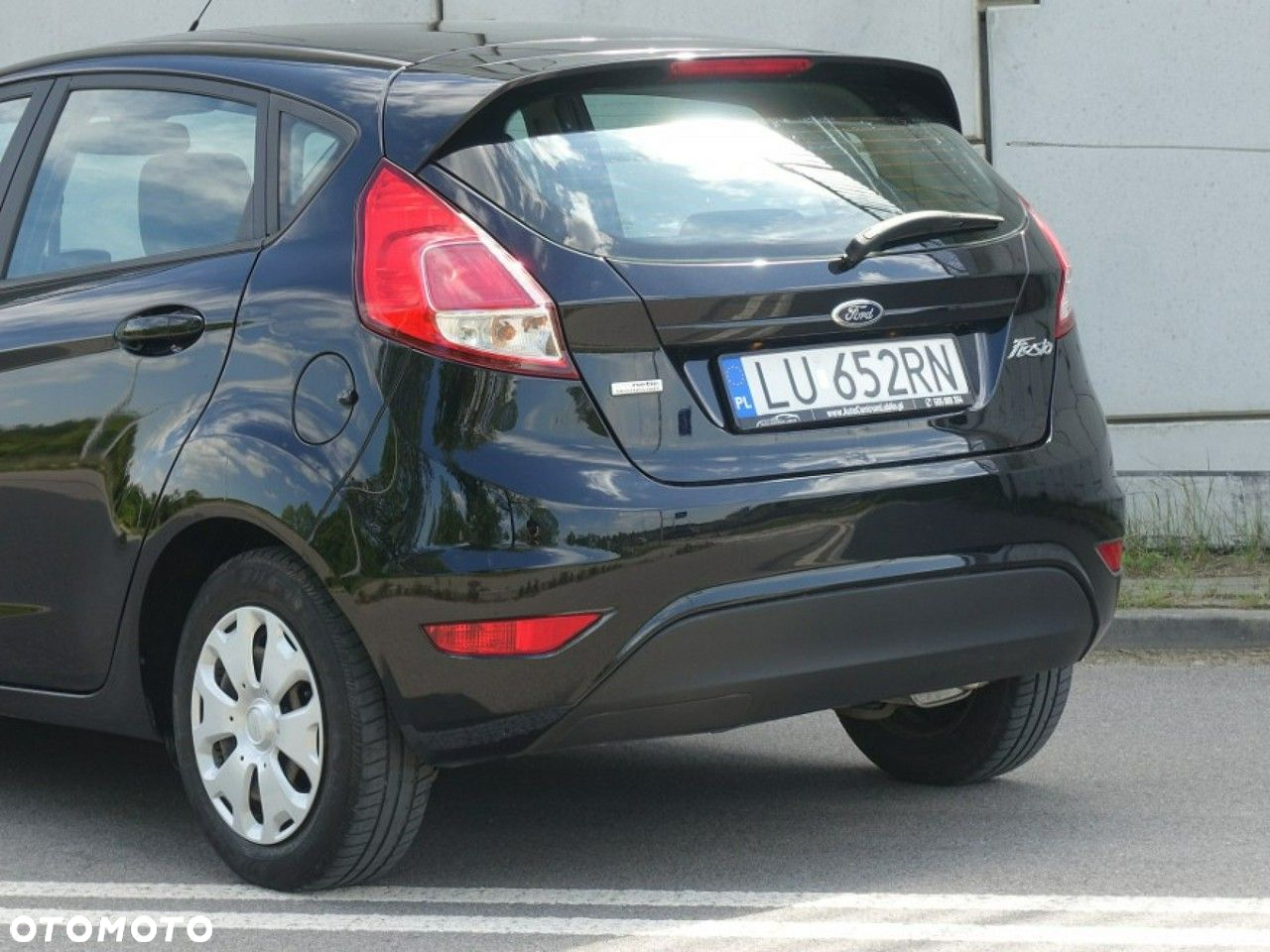 Ford Fiesta - 24