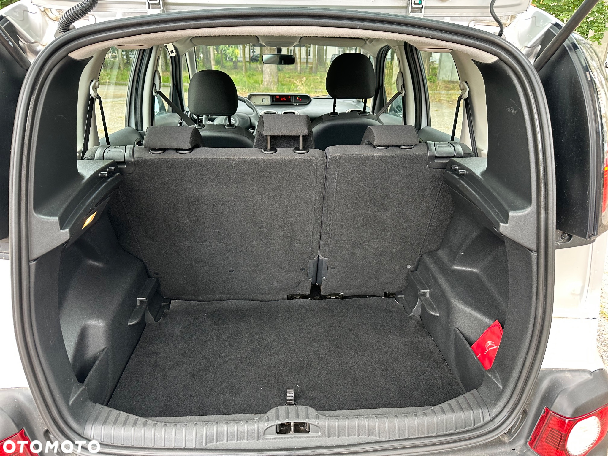 Citroën C3 Picasso 1.4i SX - 17