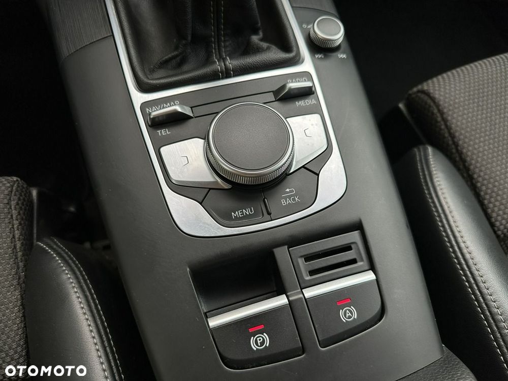 Audi A3 Sportback - 32