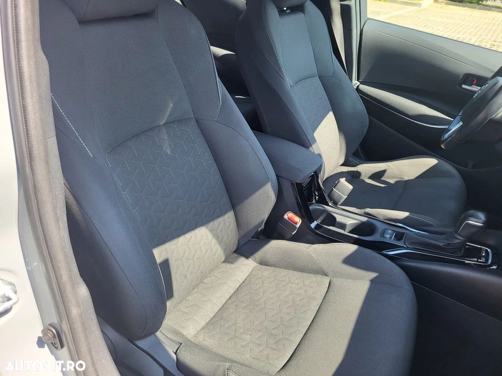 Toyota Corolla - 9