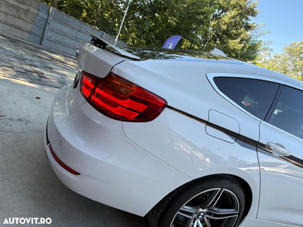BMW Seria 3 - 30