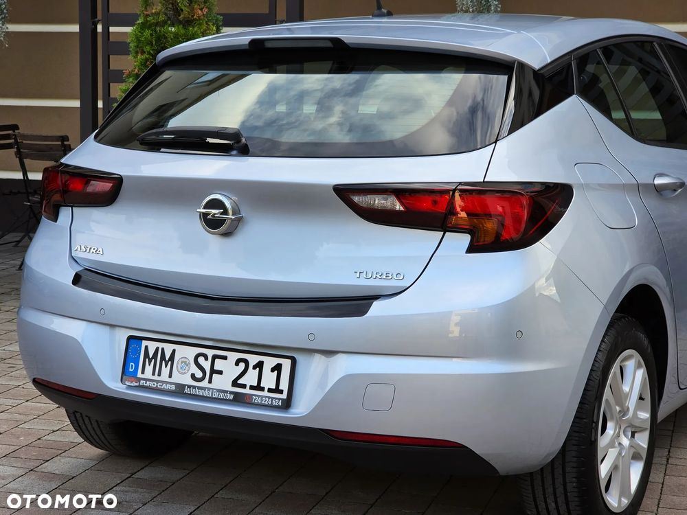 Opel Astra 1.4 Turbo Innovation - 24