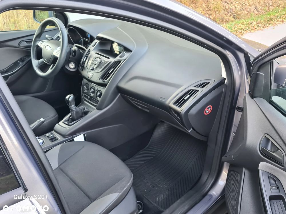 Ford Focus - 6