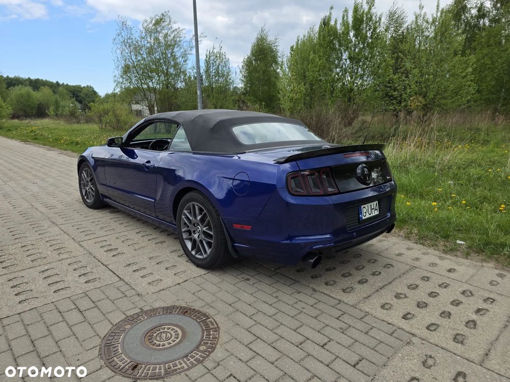 Ford Mustang 3.7 V6 Premium - 16