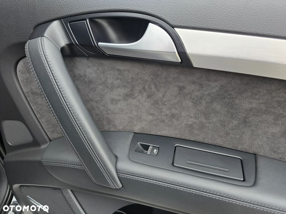 Audi Q7 3.0 TDI DPF Quattro Tiptronic - 37
