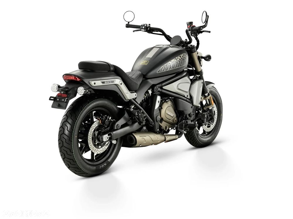 QJMOTOR SRV 700 - 6
