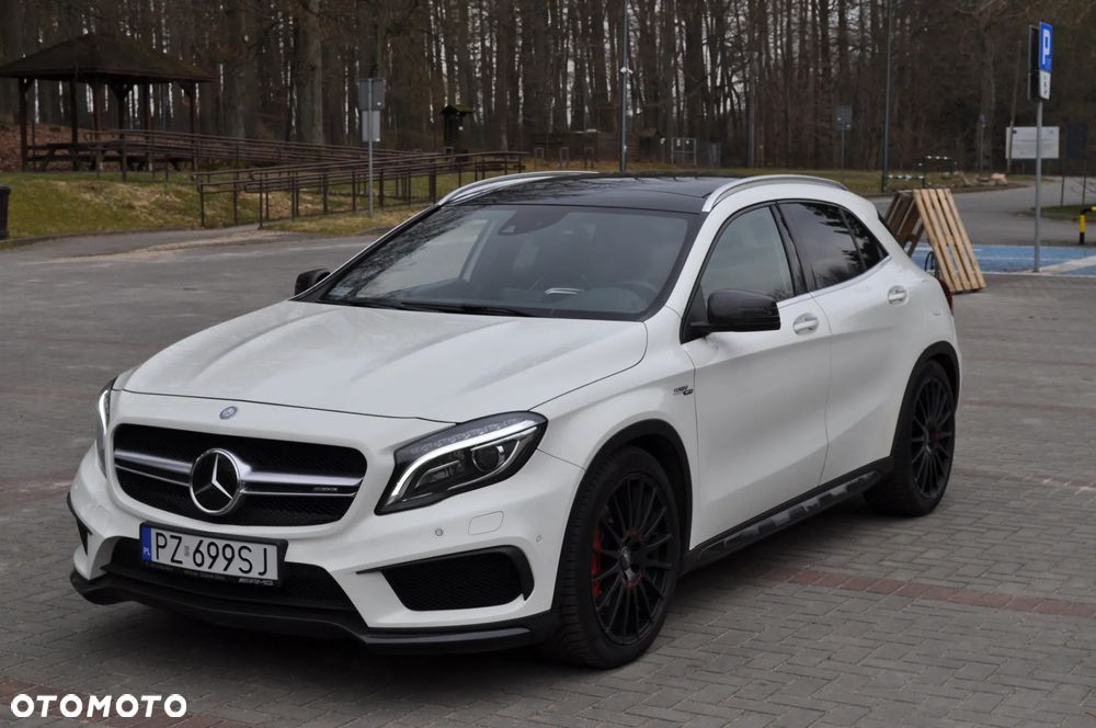 Mercedes-Benz GLA 45 AMG 4-Matic - 2