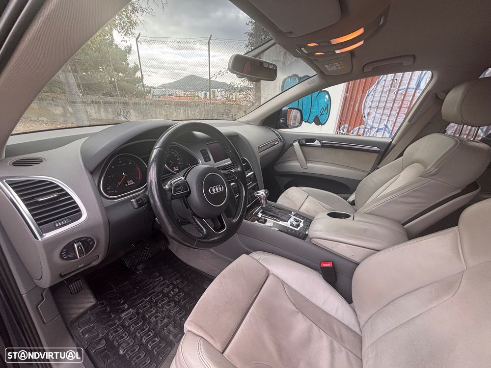 Audi Q7 3.0 V6 TDi quattro S-line Tiptronic - 6