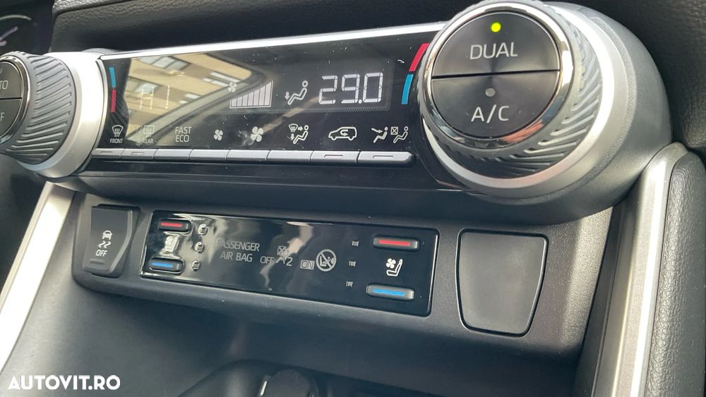 Toyota RAV4 - 41