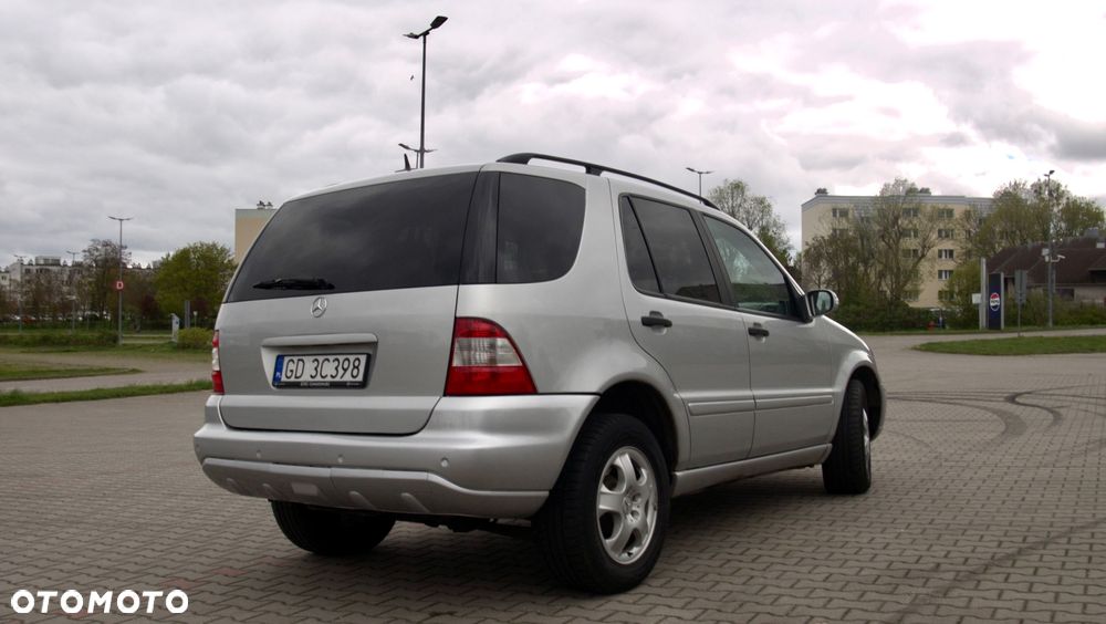 Mercedes-Benz ML 350 - 2