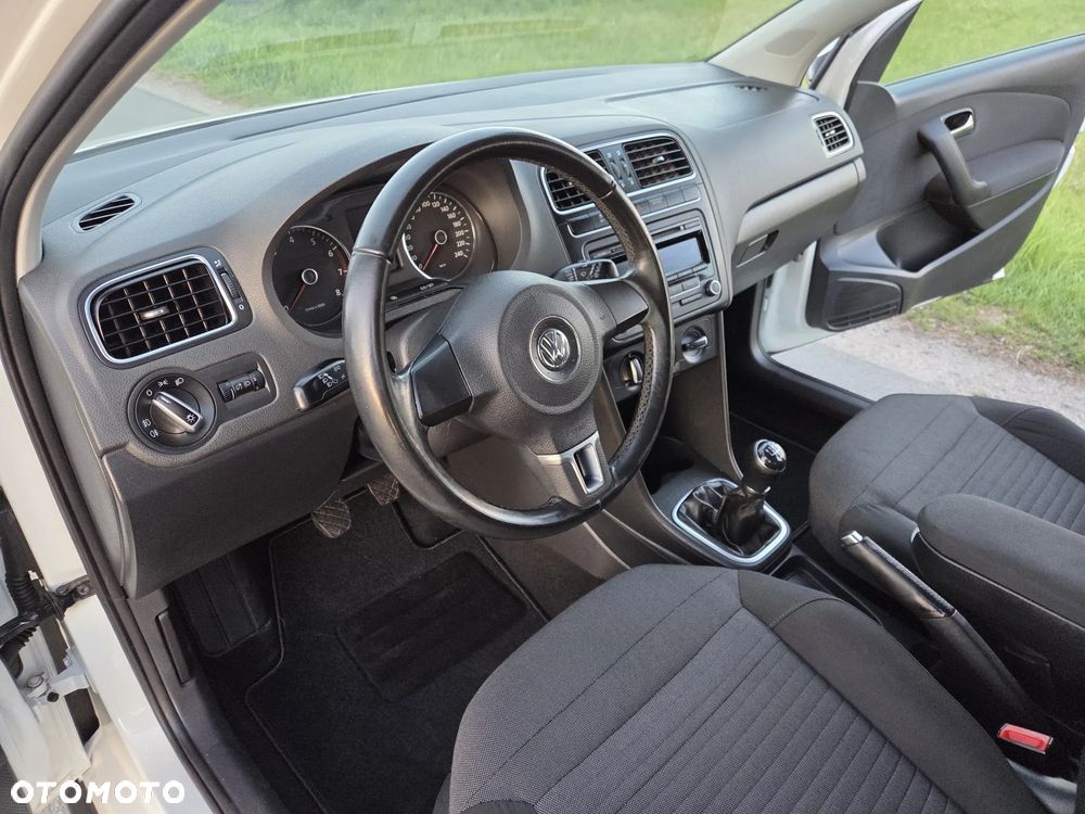 Volkswagen Polo Cross - 11