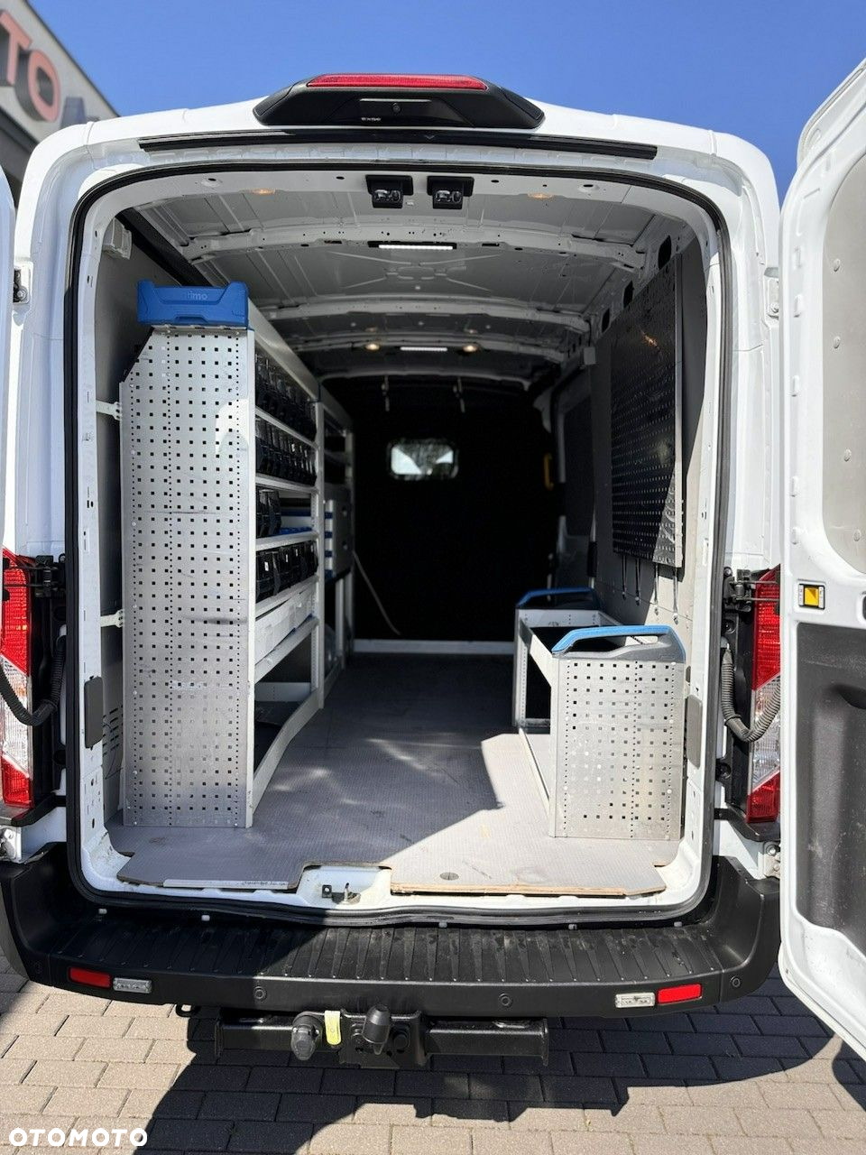 Ford Transit - 9