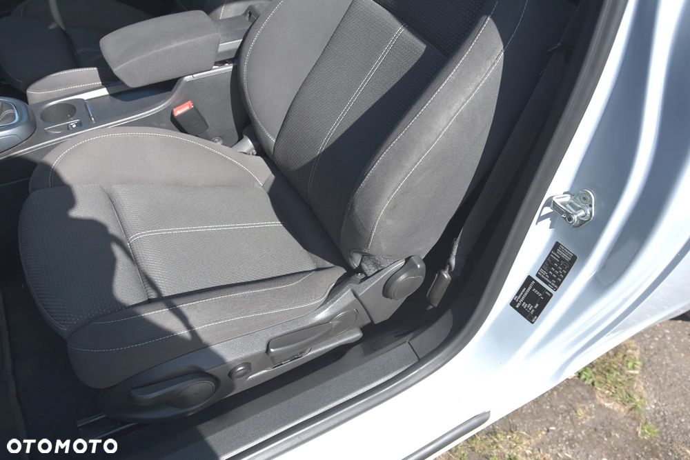 Opel Astra 1.4 T Active - 10