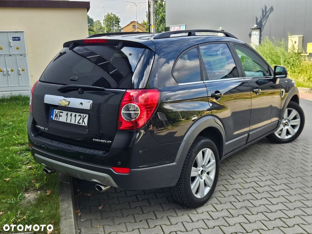 Chevrolet Captiva 2.0 d LT high - 3