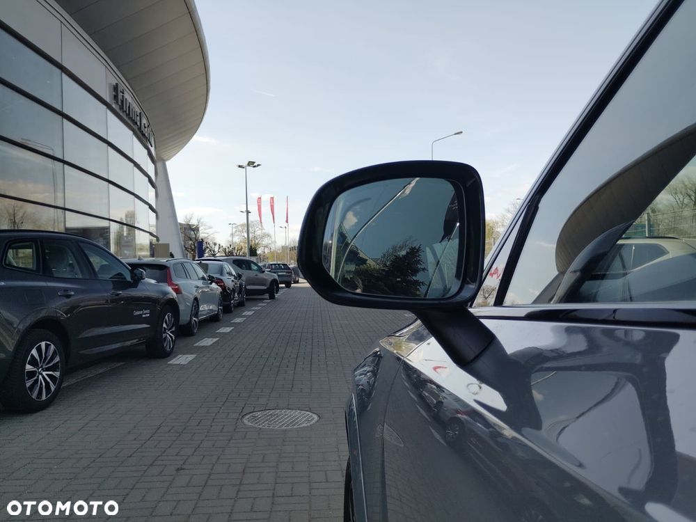 Volvo XC 90 - 11