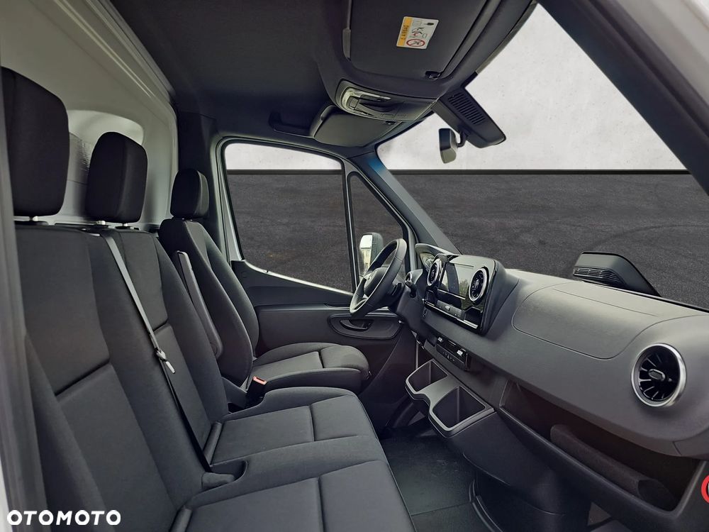 Mercedes-Benz SPRINTER 317 CDI PRO SKRZYNIA - 13