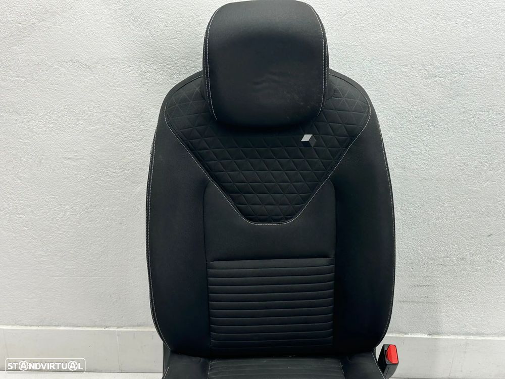 Conjunto Bancos - Renault Clio IV (2016) - 4