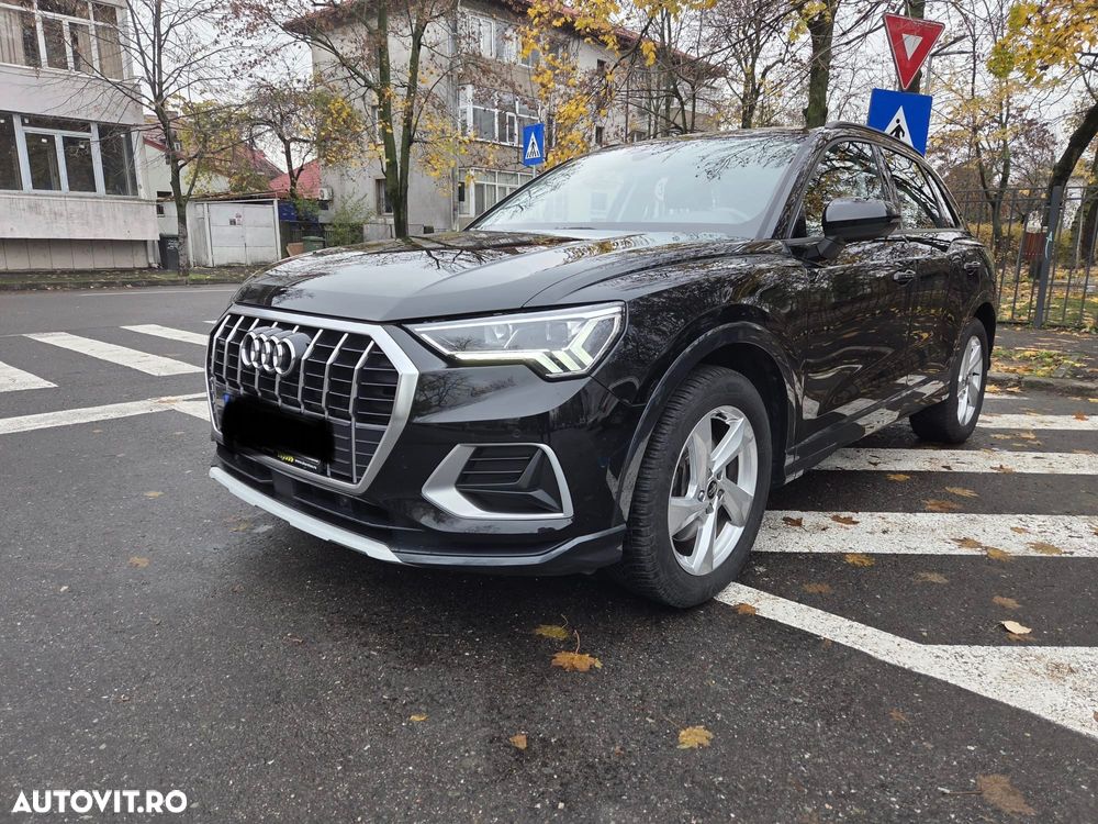 Audi Q3 2.0 40 TFSI S tronic quattro Advanced - 1