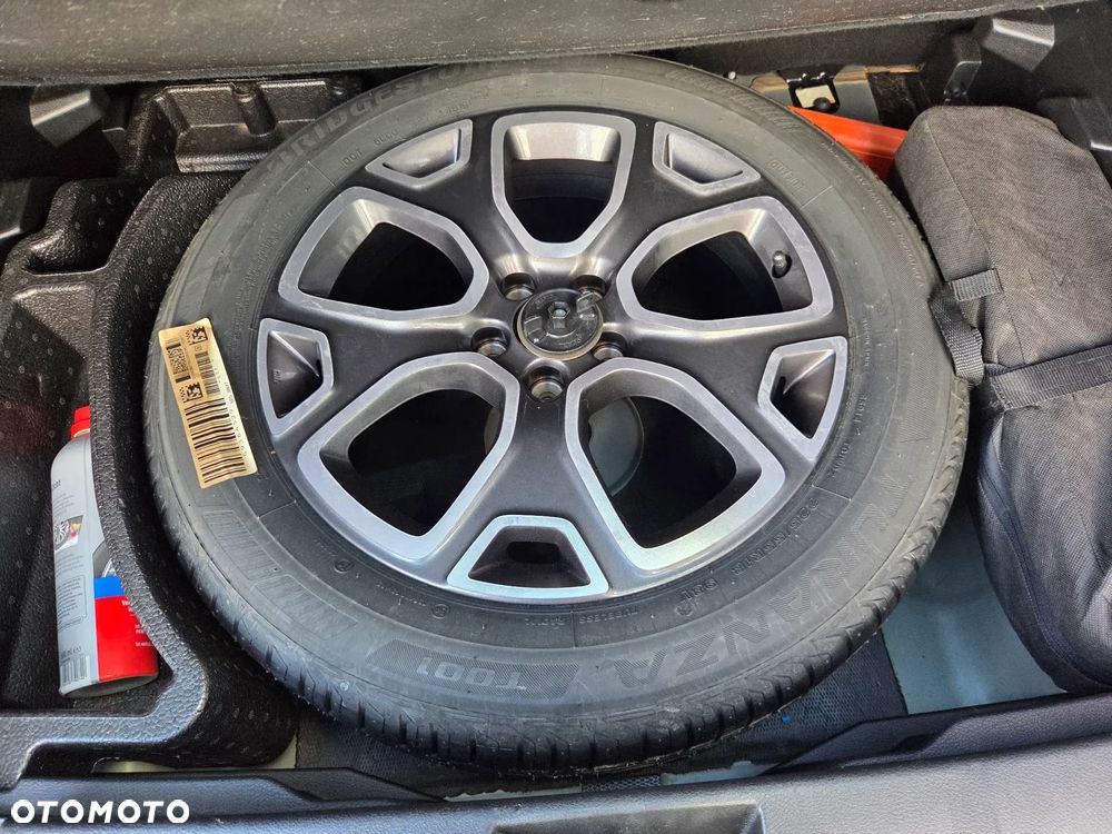 Jeep Renegade 1.6 E-TorQ Longitude - 9