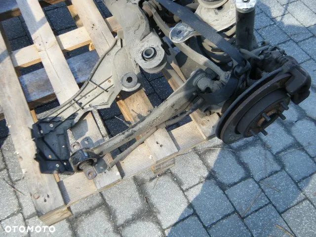 ZAWIESZENIE TYŁ WÓZEK SANKI 1.8 H TOYOTA AURIS II KOMBI ZWROTNICA WAHACZ =RADOM - 6