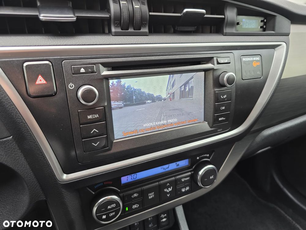Toyota Auris - 30